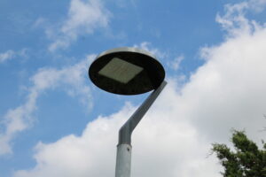 Photo d'un luminaire de la ville de Montberon